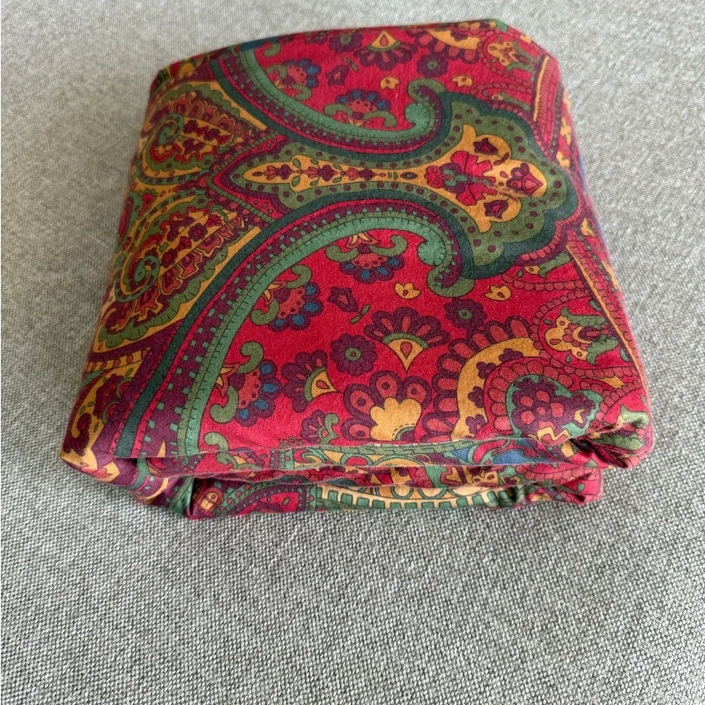 Pottery Barn Red Green Gold Paisley Cotton Sateen Full/Queen Duvet Cover